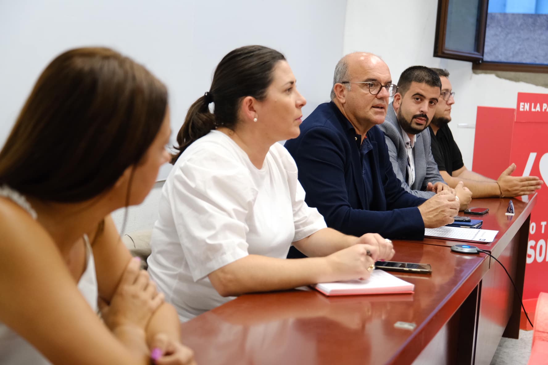 El PSOE valora el compromiso absoluto del Gobierno de Pedro Sánchez en la reconstrucción de La Palma