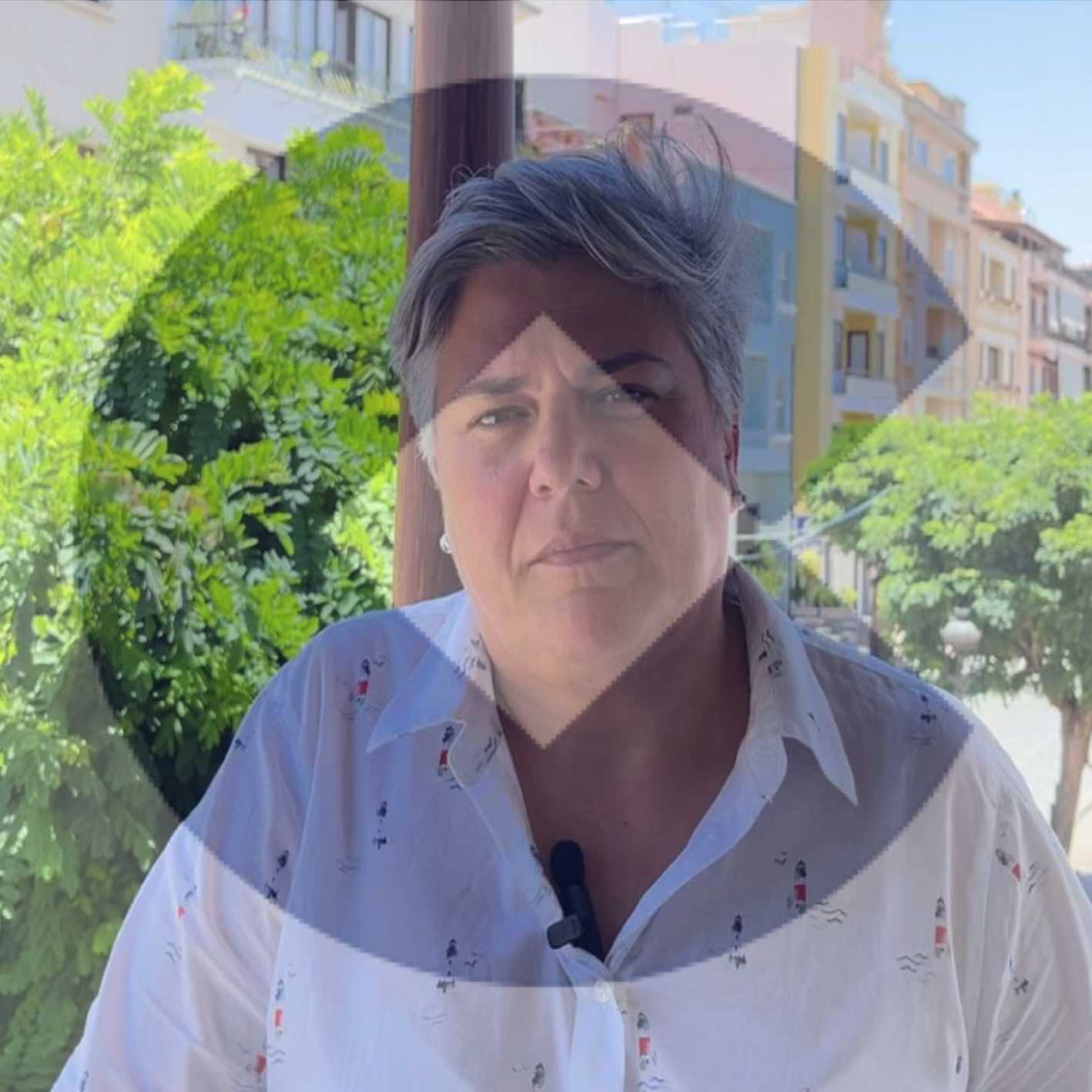 Noelia García: “Lamento profundamente la actitud, de la oposición que están demostrando estar alejados de la realidad, y de las consecuencias que ha dejado el volcán en el municipio”