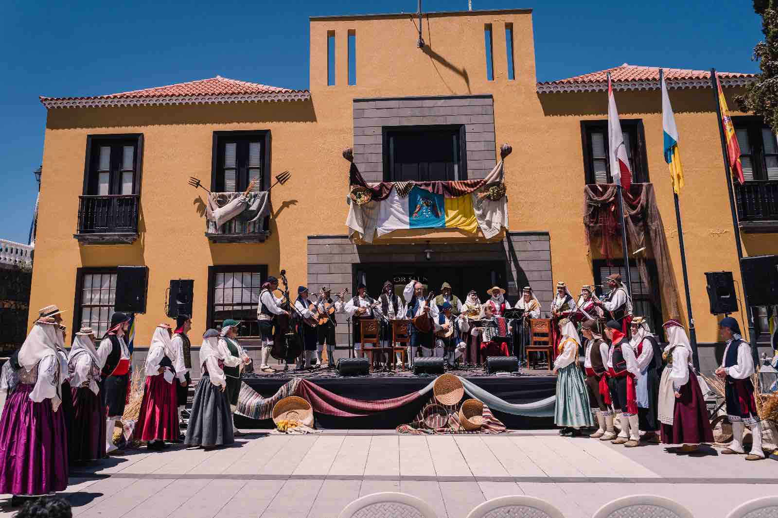 La Agrupación Folclórica Tagomate celebra su 50  Aniversario el próximo sábado 26 de noviembre , en el marco de la Semana Cultural José Luis Lorenzo Barreto