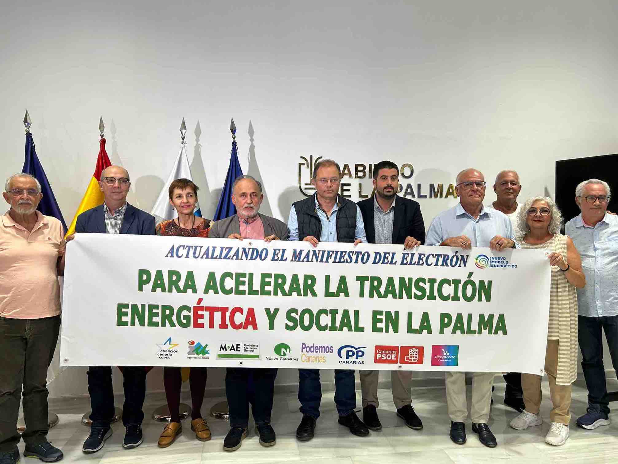 El Cabildo presenta el plan de transición energética para la recuperación de La Palma tras el volcán
