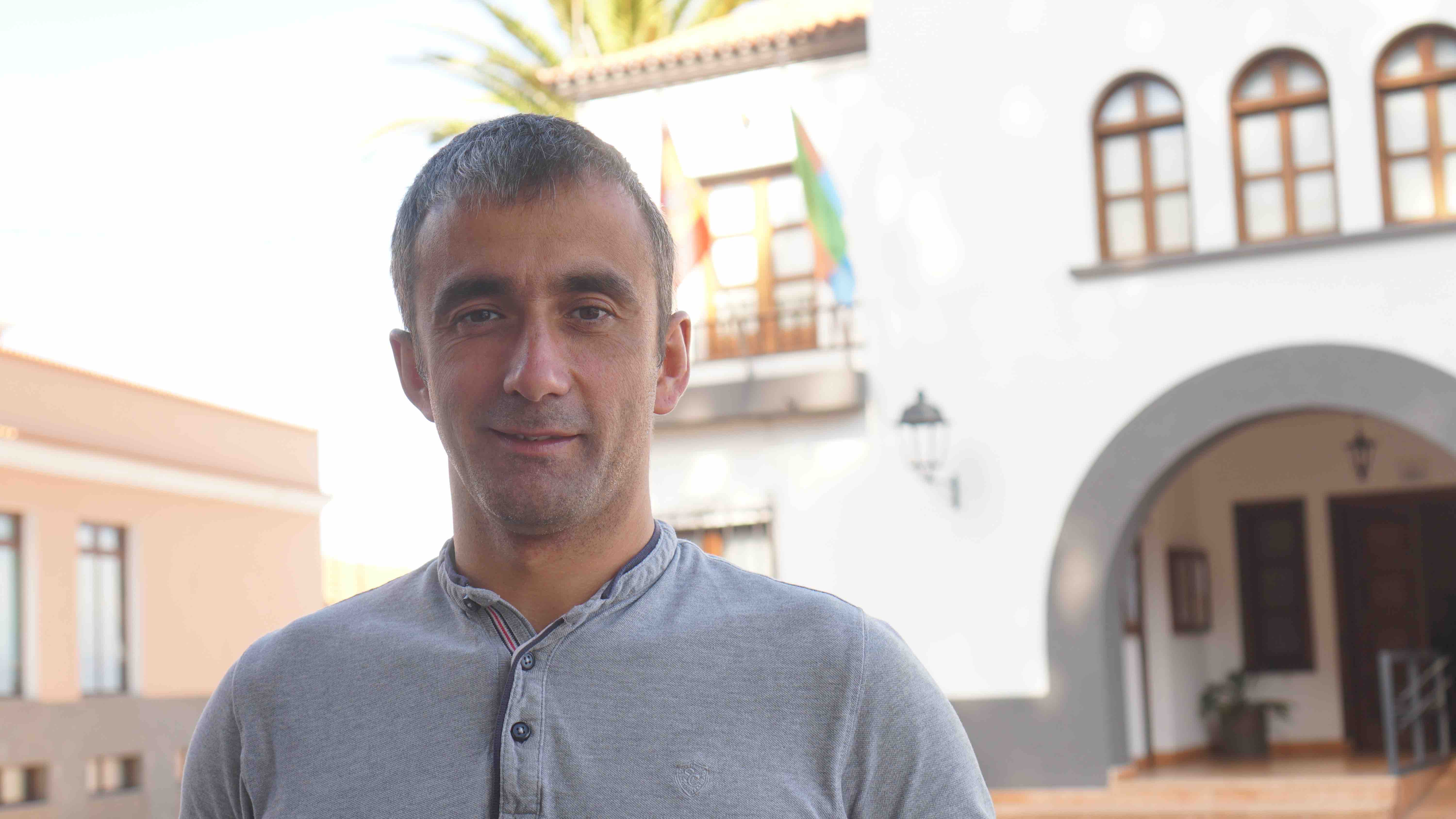 Alfonso Ballesteros: “El PP apuesta por los jóvenes para defender el presente y el futuro de Puntagorda”