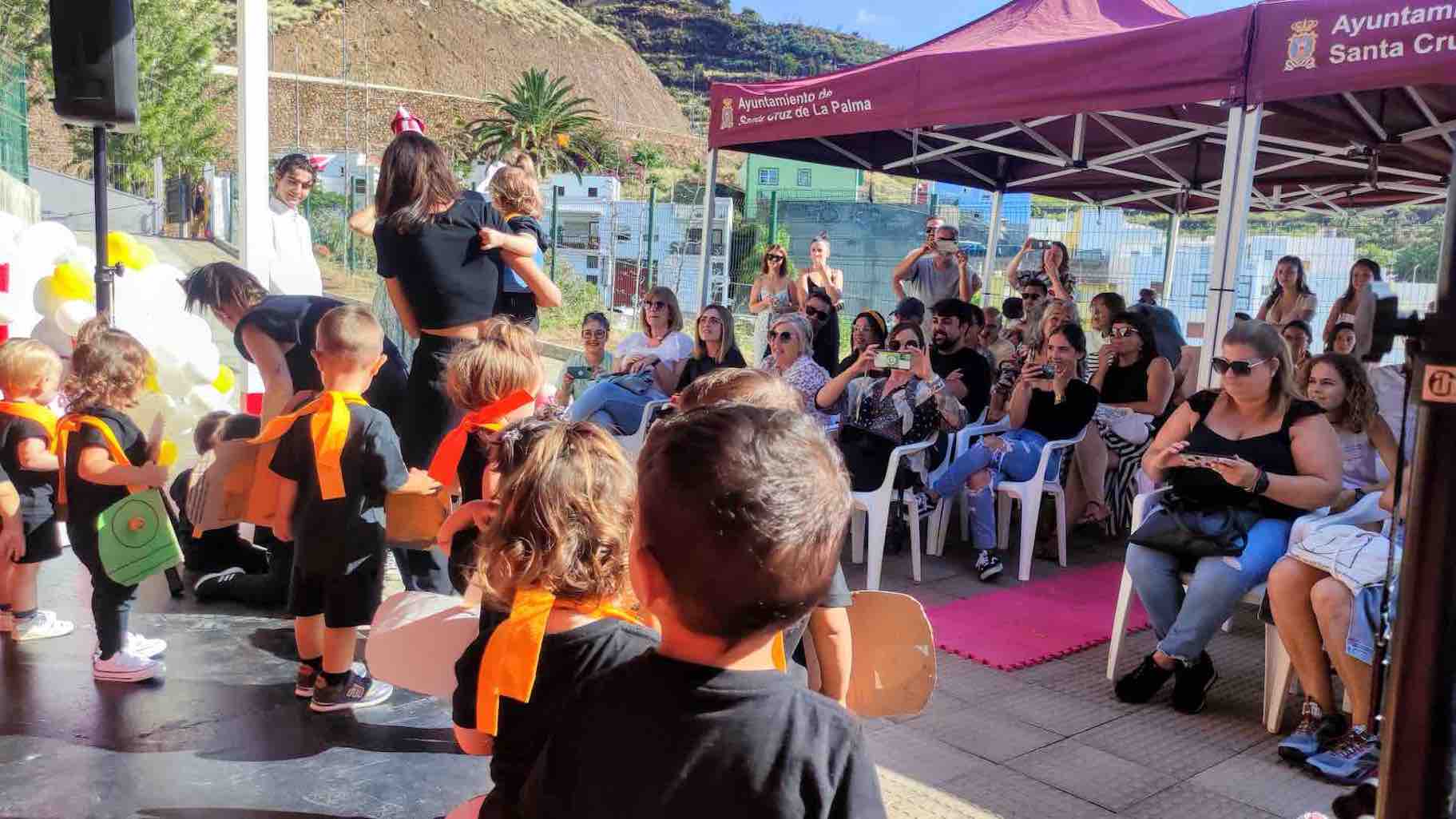 La segunda promoción de la Escuela Infantil Municipal de Santa Cruz de La Palabra celebra su orla de graduación 