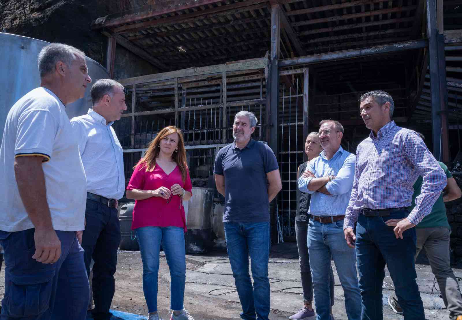 Gobierno, Cabildo y ayuntamientos de Tijarafe y Puntagorda trabajan en un plan de acción agrícola para prevenir futuros incendios