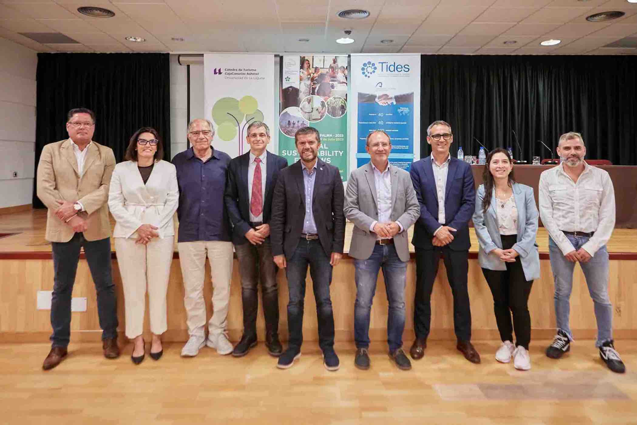 20 jóvenes postuniversitarios y 15 expertos internacionales construyen propuestas de desarrollo sostenible desde la reflexión de los retos afrontados en La Palma