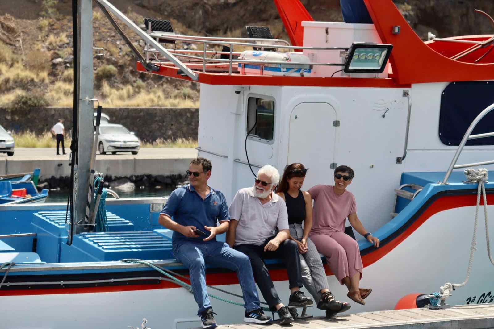 El primer barco de interés turístico-pesquero de Canarias se instala en La Palma