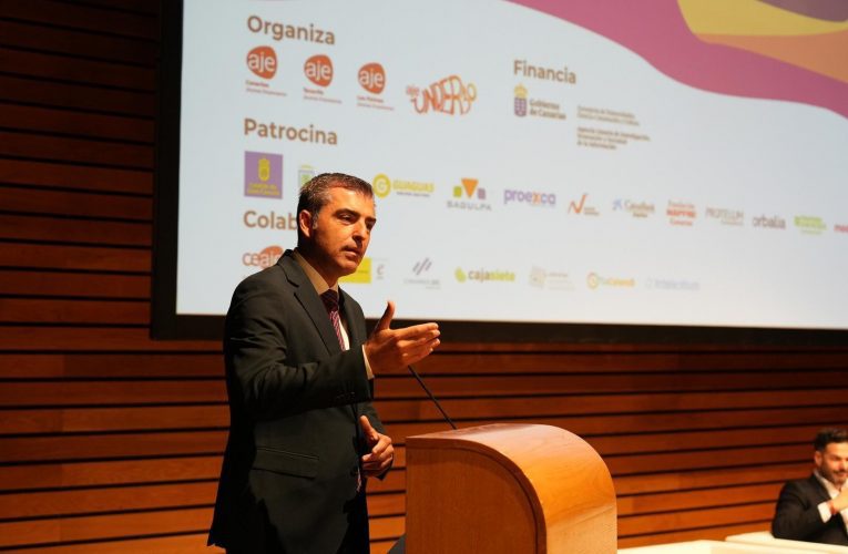 Manuel Domínguez anuncia una línea de ayudas para el estímulo a la inversión en empresas emergentes de cara a 2024