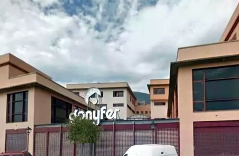 El PSOE de Breña Alta propone que el Ayuntamiento adquiera el edificio ‘Gonyfer’ para convertirlo en un Centro Multifuncional y Cultural