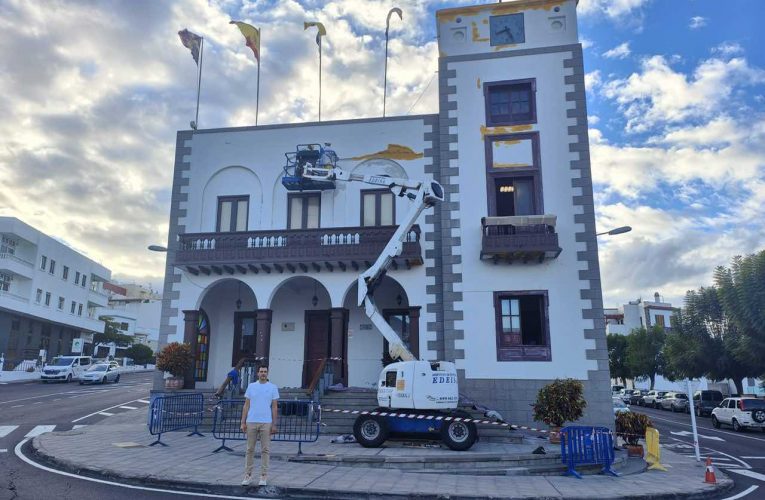 Tazacorte inicia tareas de mejora en el Ayuntamiento