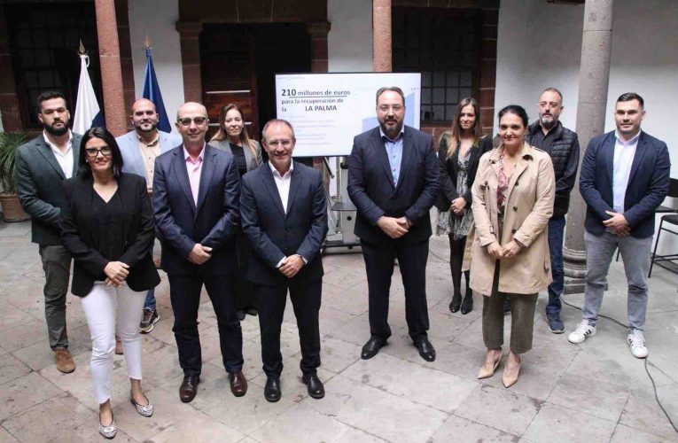 El Cabildo dispondrá del mayor presupuesto de su historia en 2024 para paliar las desigualdades sociales y luchar contra los efectos del Tajogaite