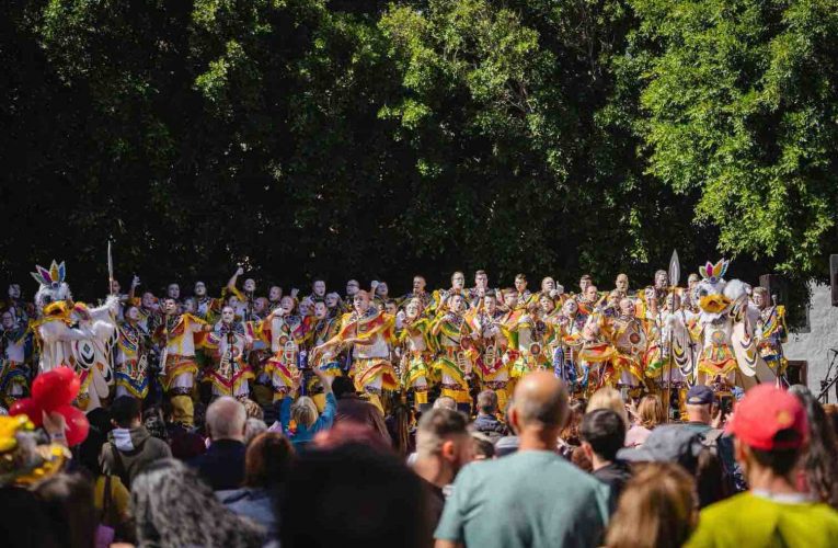 Las murgas de Tenerife animan el Carnaval de Los Llanos de Aridane