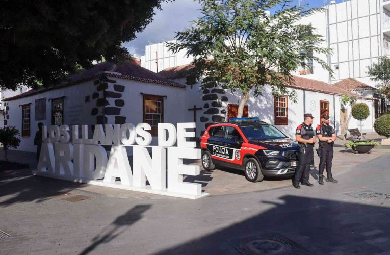 La Consejería de Presidencia amplía a toda la semana la presencia de la Policía Autonómica en La Palma