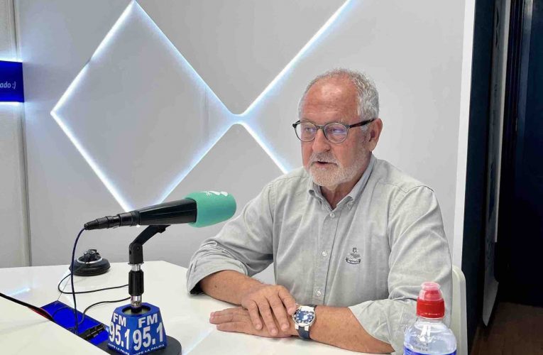 Elías Castro: “El objetivo de estas conferencias de la Real Sociedad Económica Amigos del país, es que la isla se convierta durante cada primavera en un referente de las cosas que ocupan y preocupa a la sociedad”
