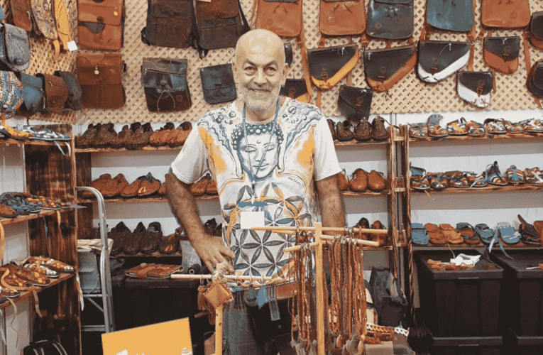 Isla Bonita Moda incorpora la firma de artesanía en cuero Ban