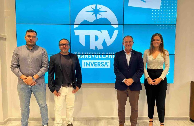 Pau Capell, Almudena Cid, Enrique Alex y Javier Santaolalla participarán en la Transvulcania Inversa