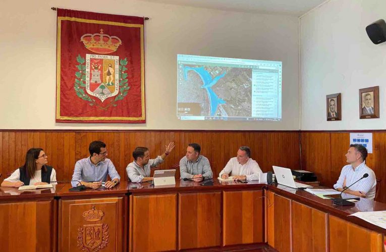 Transición Ecológica acuerda con el Ayuntamiento de Tazacorte asumir el proyecto de la protección de la Playa del Puerto