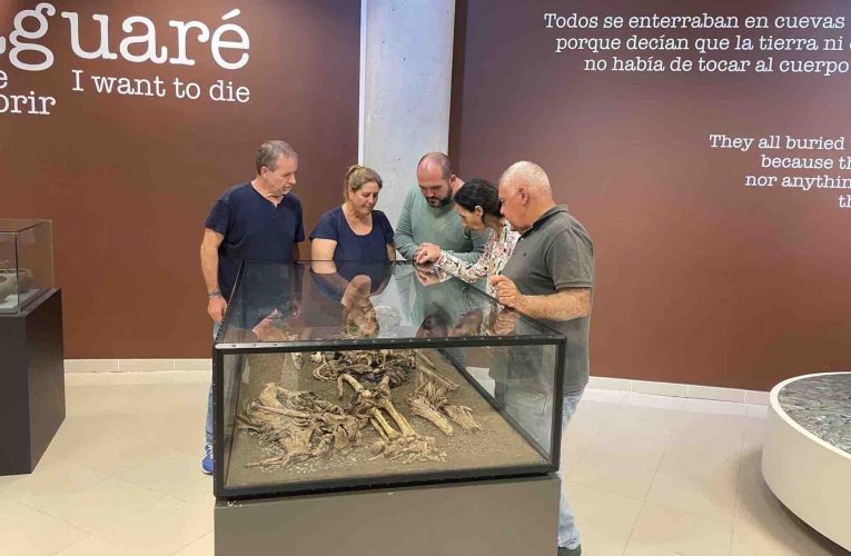 Especialistas en bioarqueología estudian restos humanos benahoaritas con traumatismos por violencia