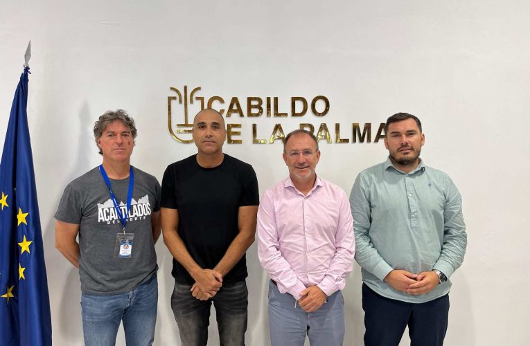 El Cabildo refuerza su compromiso con el deporte y la inclusión social con la renovación de convenios de tecnificación y vela adaptada