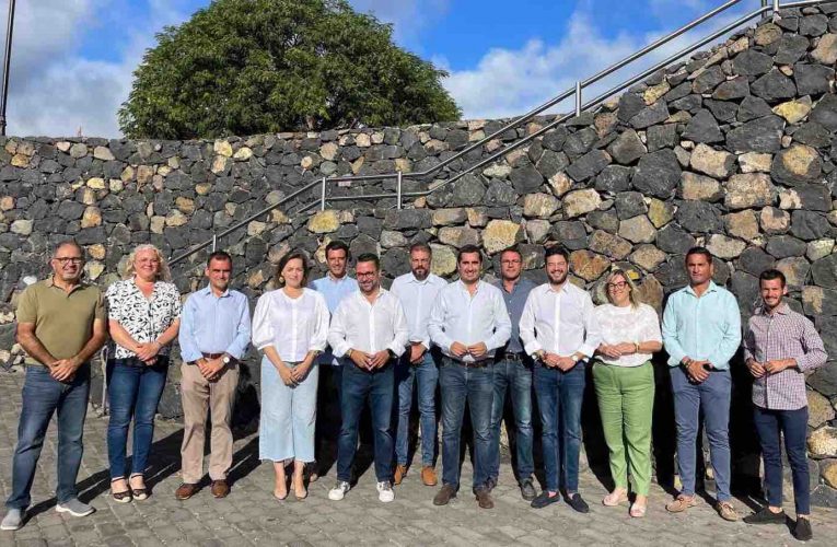 El Plan Insular de Desarrollo Local (PIDL) de 40 millones de euros que prometió Sergio Rodríguez se estanca por la ineficaz gestión de los nacionalistas en el Cabildo