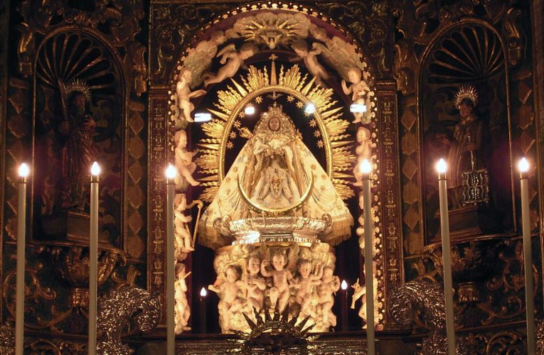 La Virgen de Las Nieves iniciará esta tarde su peregrinación por los catorce municipios de La Palma